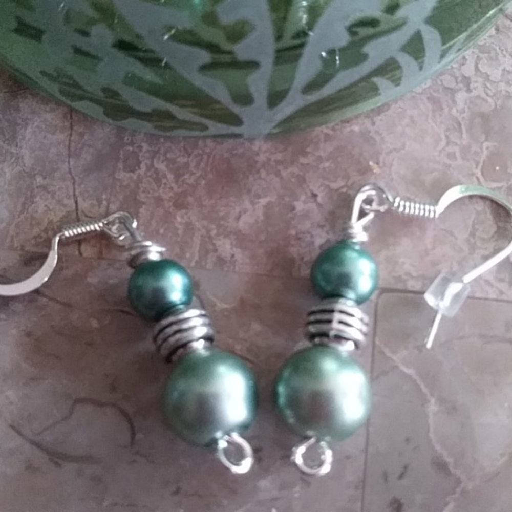 NWOT Handmade Beaded Earrings..3 Pairs 16.00 ... Must Buy 3 Pairs